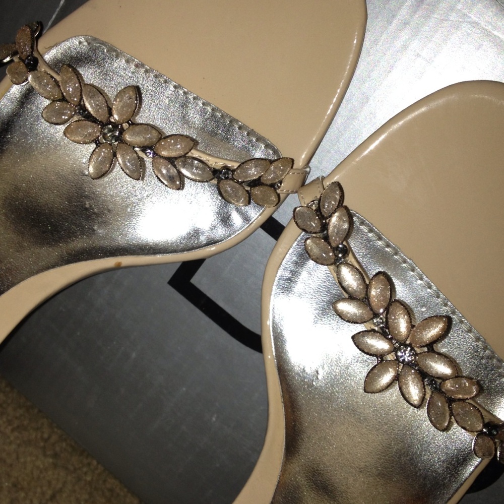 ALDO Nude Sandals Jeweled Patent Leather Heels EURO Size 39